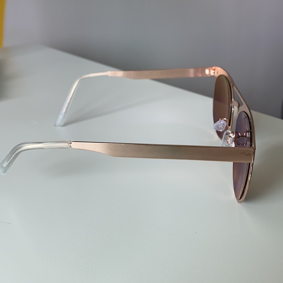 Call It Spring Sunglasses - Picture 3 of 3